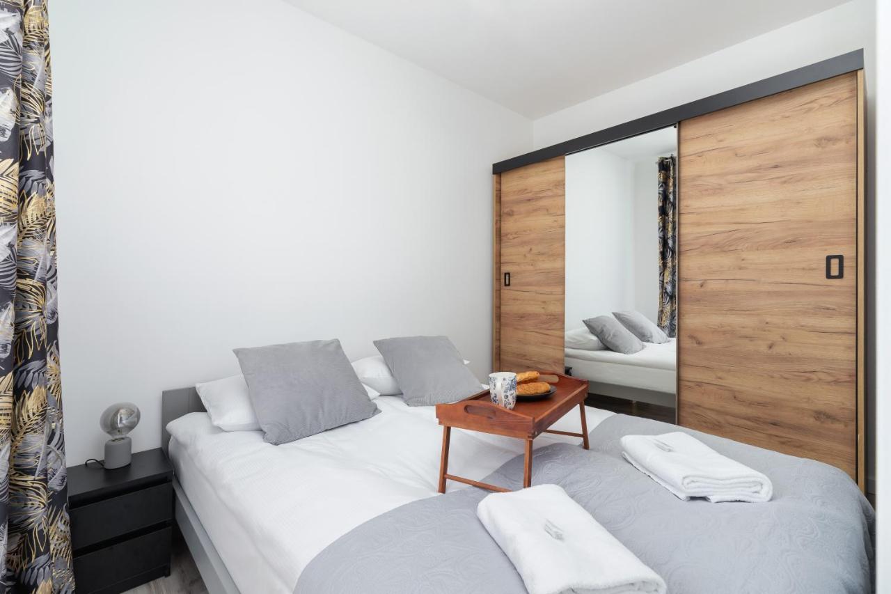 Salsa Apartments Cracow By Renters Krakow Exterior photo