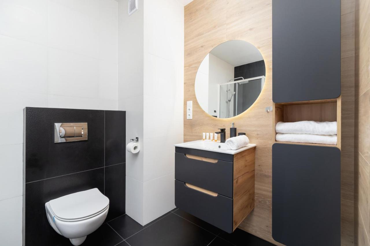Salsa Apartments Cracow By Renters Krakow Exterior photo